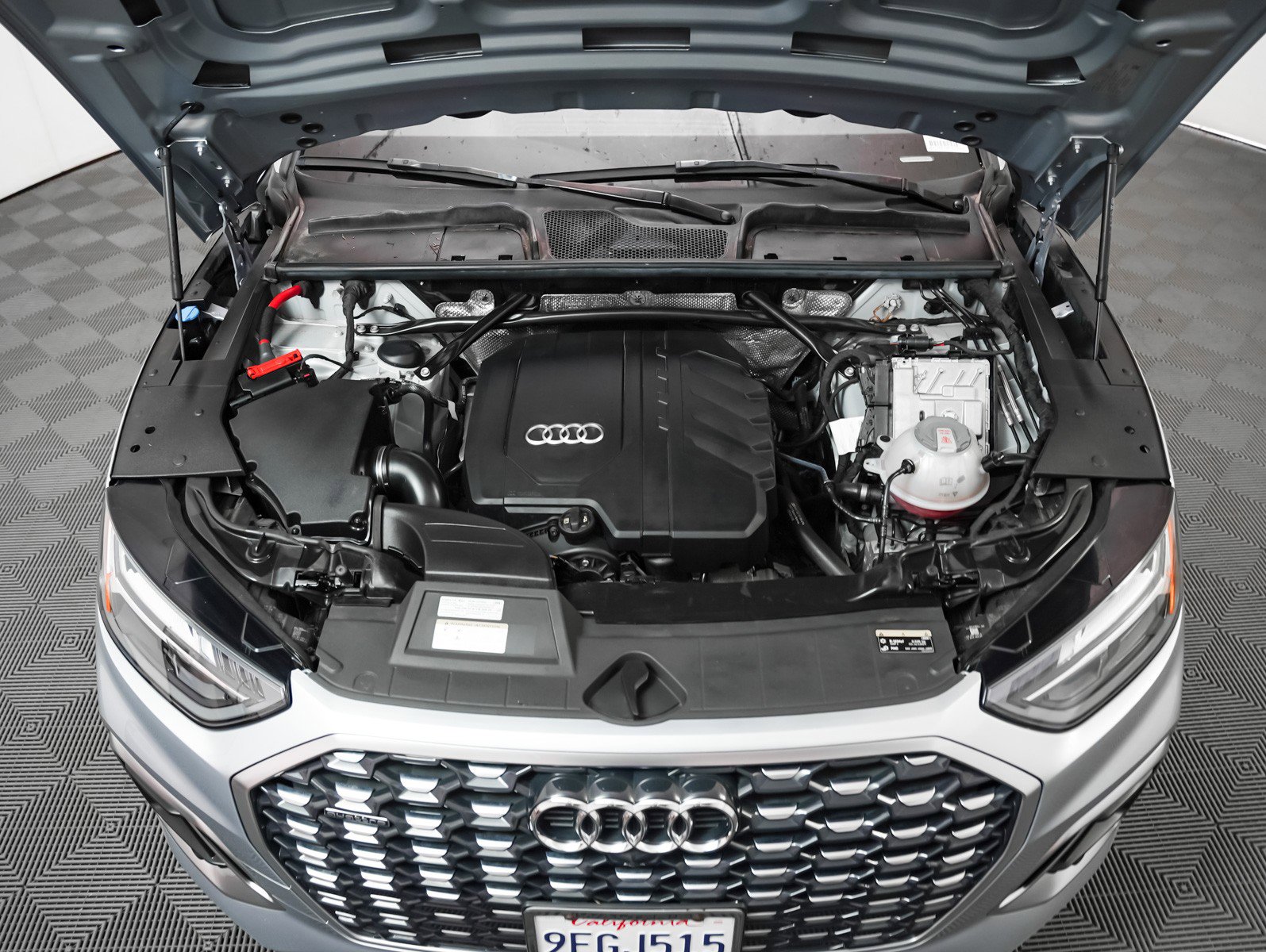 Certified 2023 Audi Q5 2.0T Premium Plus w/ Premium Plus Package image 4