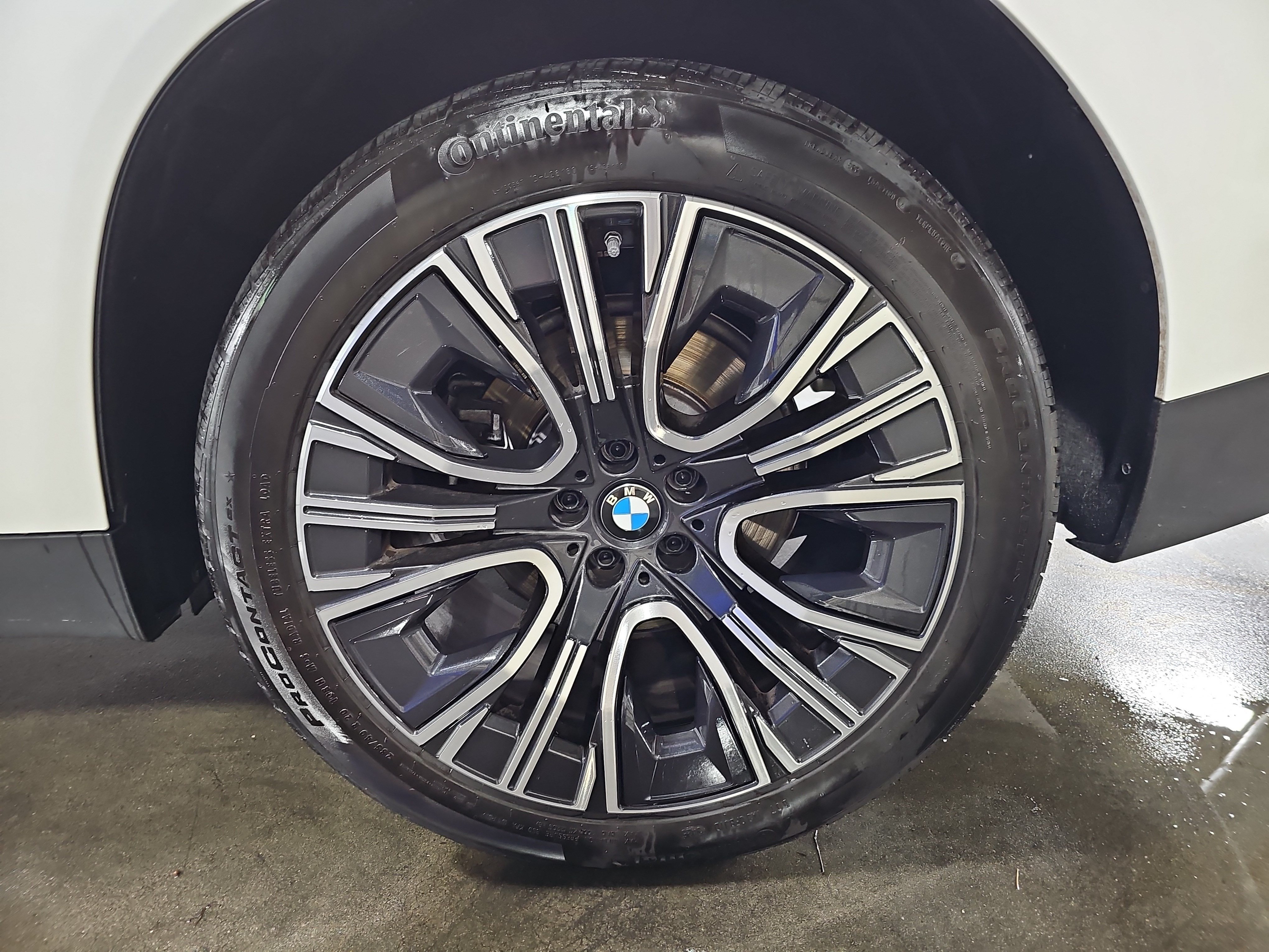 Certified 2026 BMW X3 xDrive30i w/ Premium Package AWD/4WD image 34