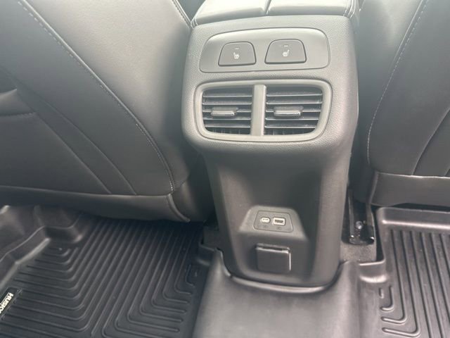 Used 2023 Buick Envision Avenir image 38