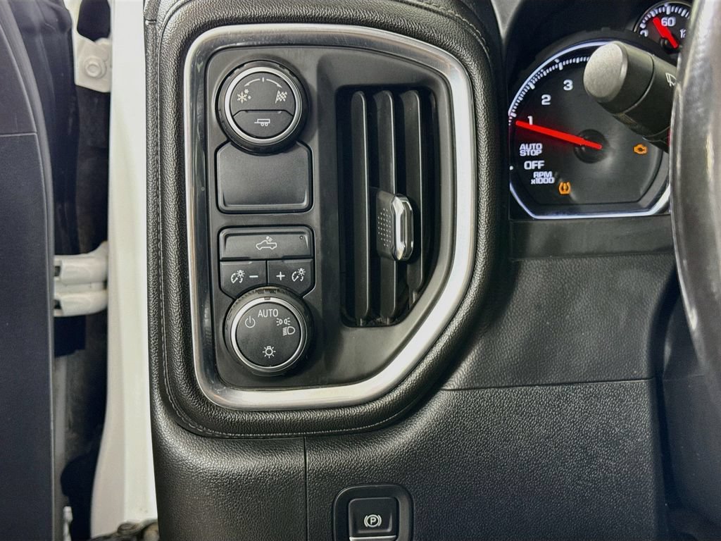 Used 2019 Chevrolet Silverado 1500 LT w/ All-Star Edition RWD image 10