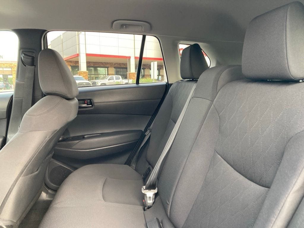 Certified 2026 Toyota Corolla Cross LE FWD image 11