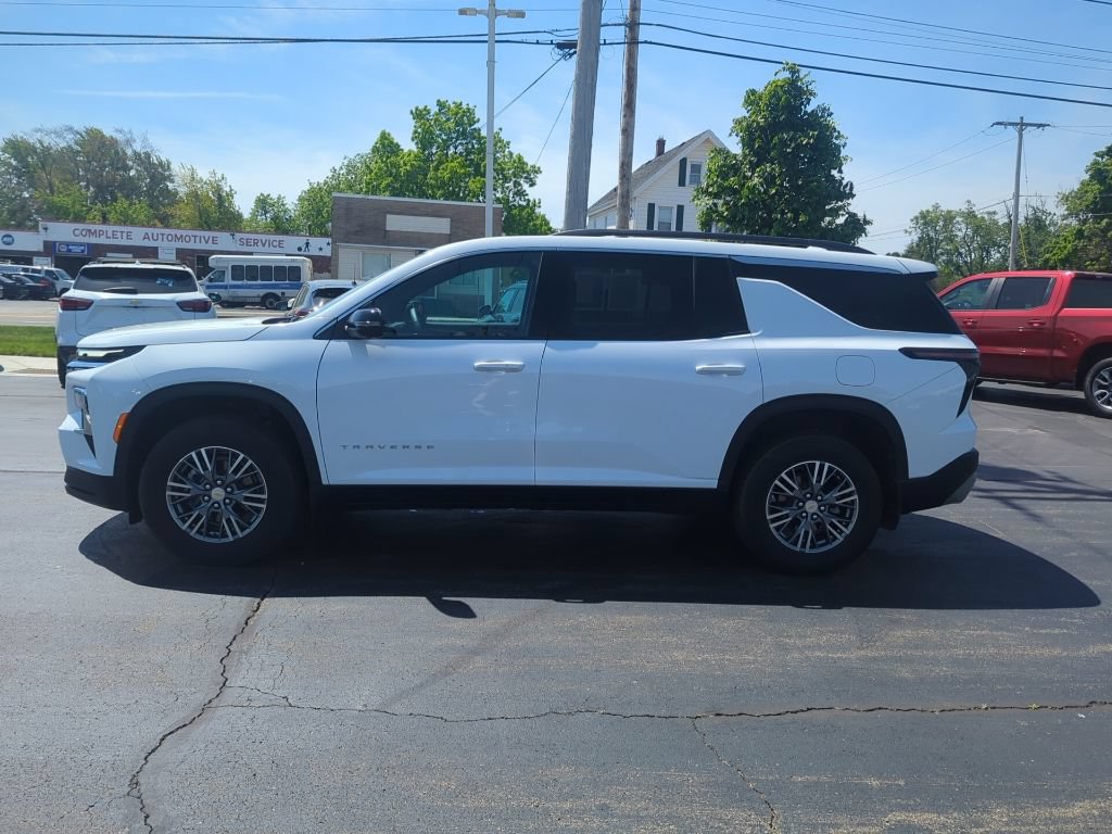 Certified 2025 Chevrolet Traverse LT w/ Driver Confidence Package AWD/4WD image 5