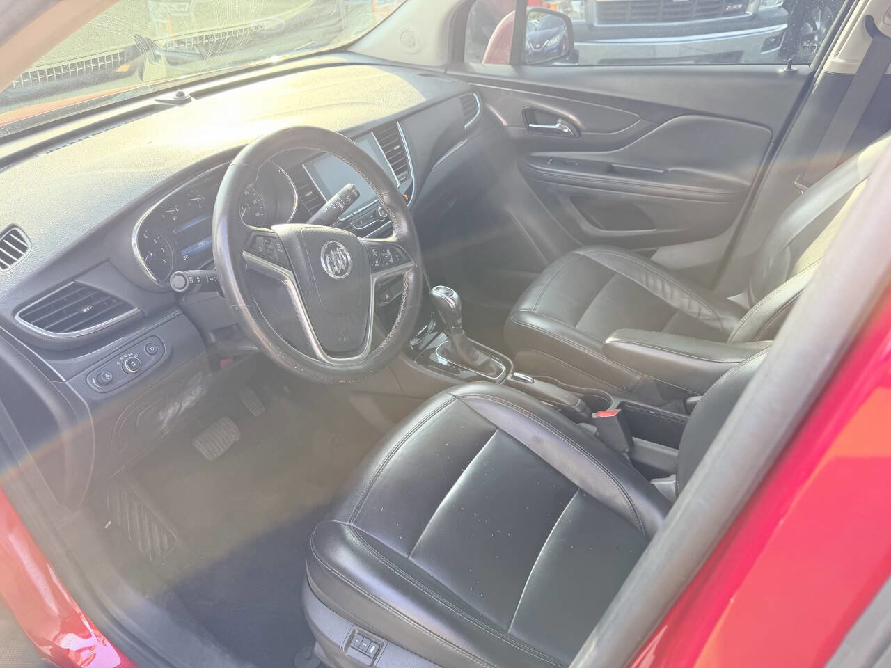 Used 2019 Buick Encore Essence image 8