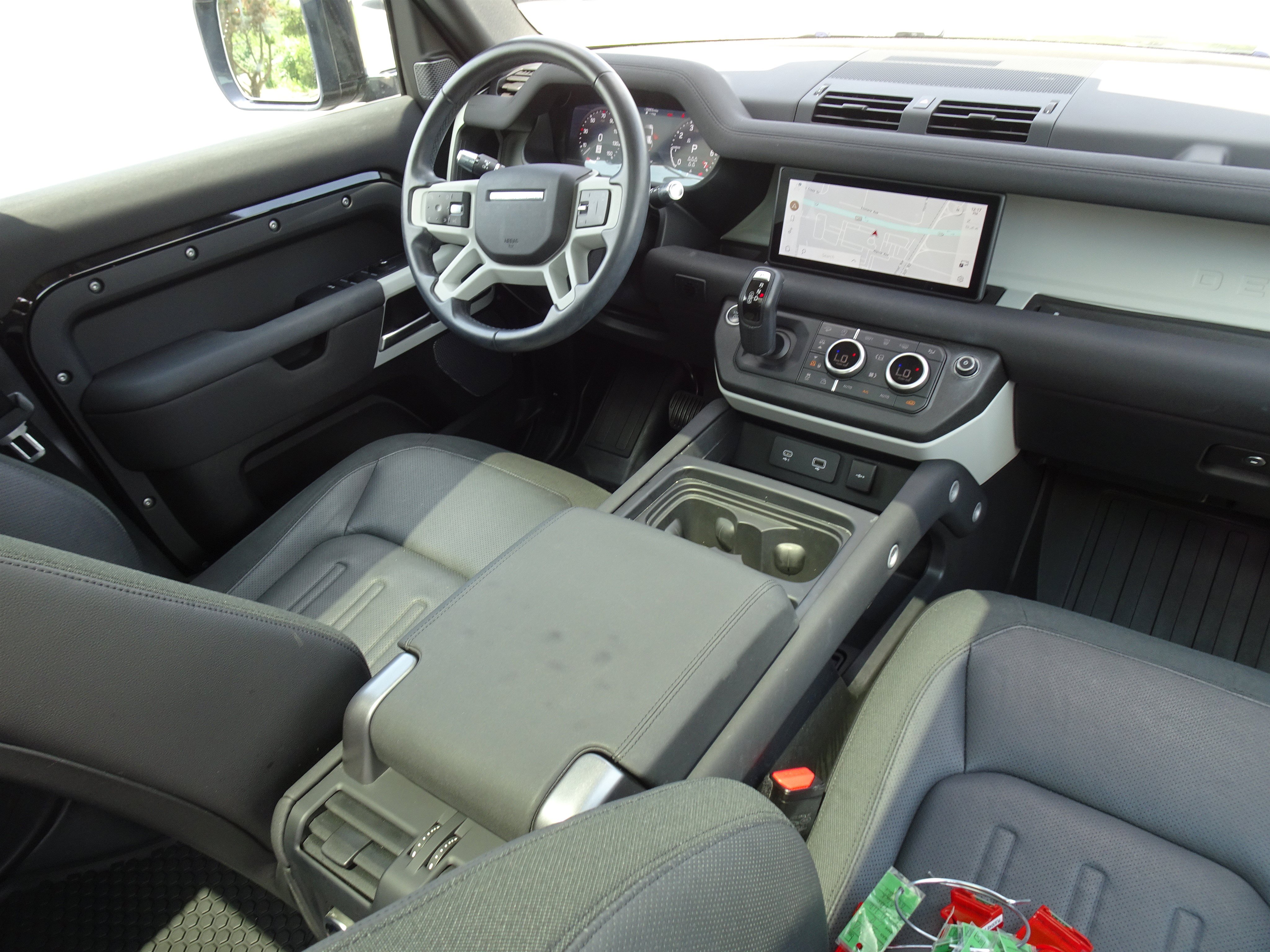 Used 2021 Land Rover Defender 110 S AWD/4WD image 21