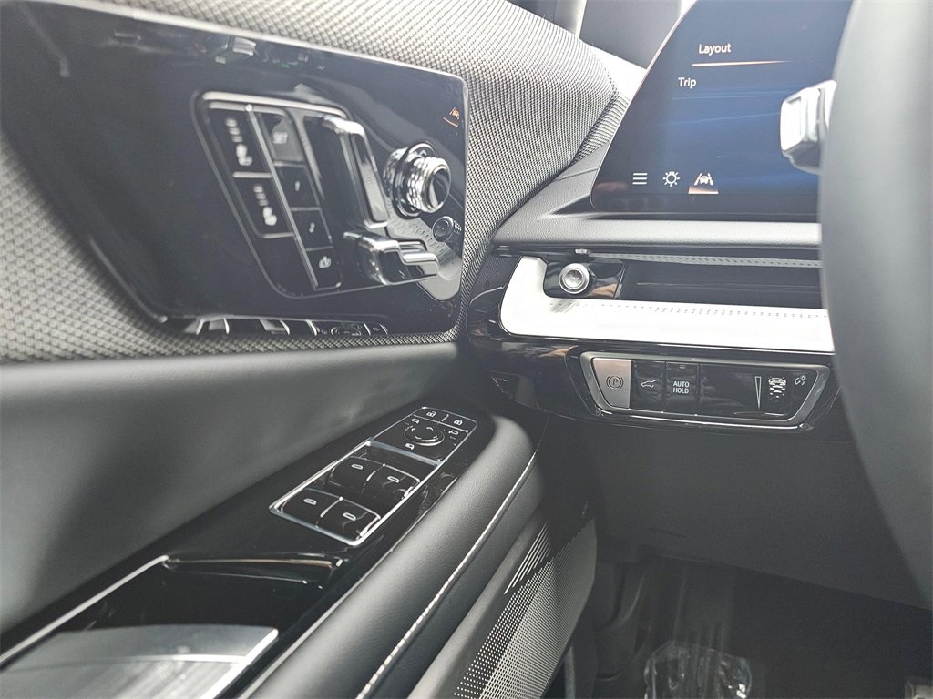 New 2026 Cadillac Optiq Sport 1 image 32