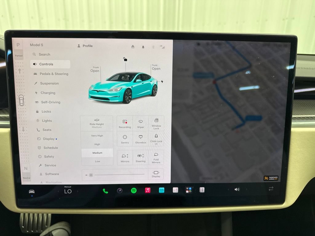 Used 2022 Tesla Model S Plaid AWD/4WD image 25