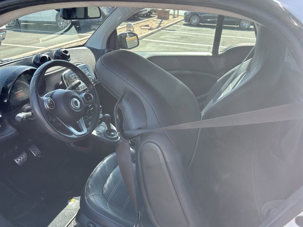 Used 2019 smart fortwo electric drive RWD image 5