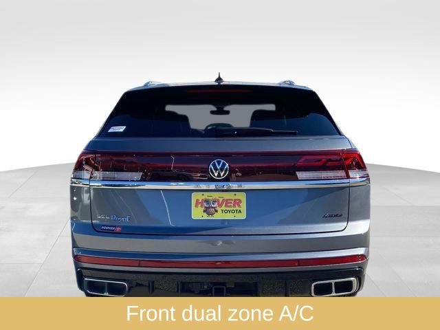 Used 2024 Volkswagen Atlas Cross Sport SEL R-Line image 5