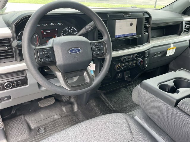 New 2026 Ford F350 XL w/ XL Chrome Package RWD image 6