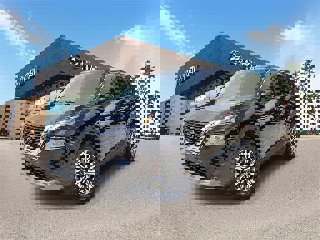 Used 2022 Nissan Rogue SV