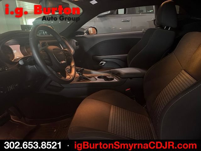 Used 2023 Dodge Challenger R/T Scat Pack RWD image 6