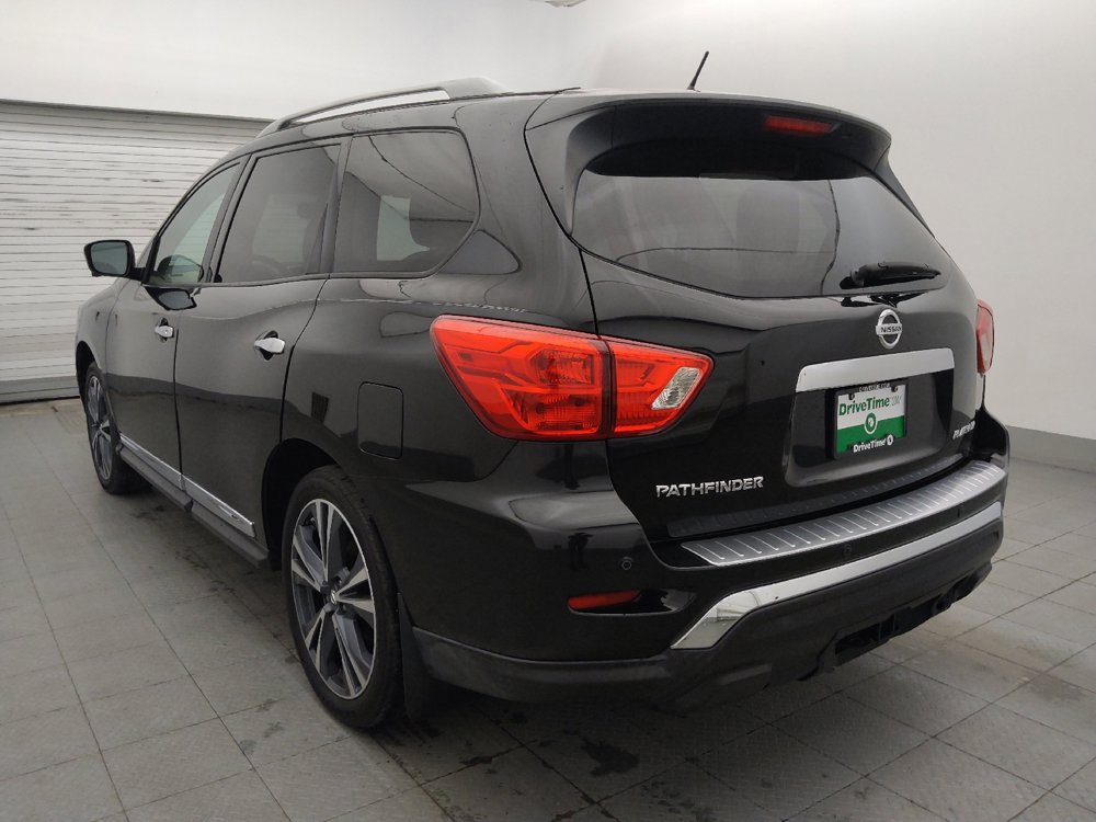 Used 2017 Nissan Pathfinder Platinum FWD image 5