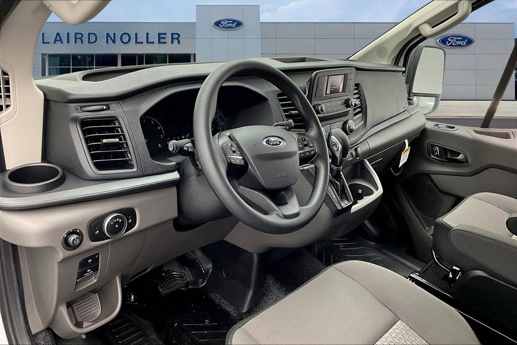 New 2025 Ford Transit 150 Base image 7