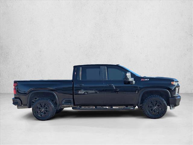 Used 2022 Chevrolet Silverado 2500 LT w/ Midnight Edition image 4