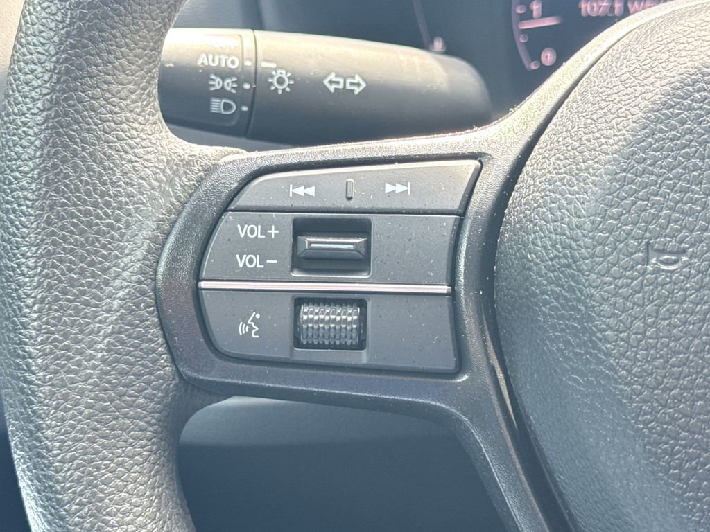 Used 2024 Honda Accord EX image 29