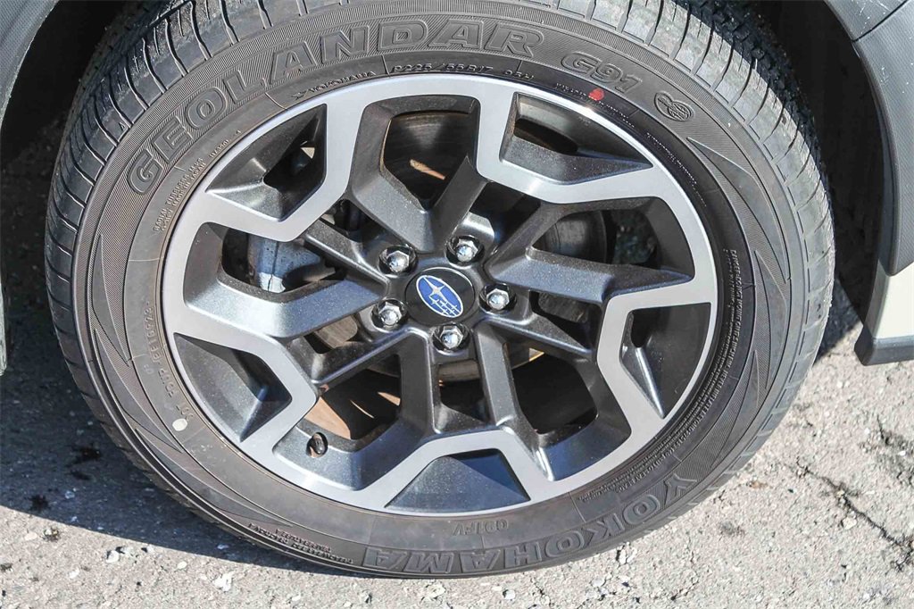 Used 2017 Subaru Crosstrek 2.0i Premium w/ Moonroof Package image 14