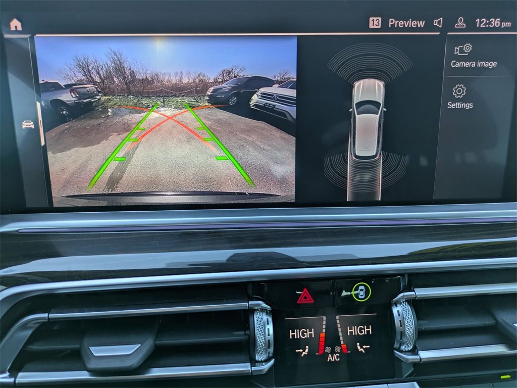 Used 2025 BMW X5 xDrive50e image 25