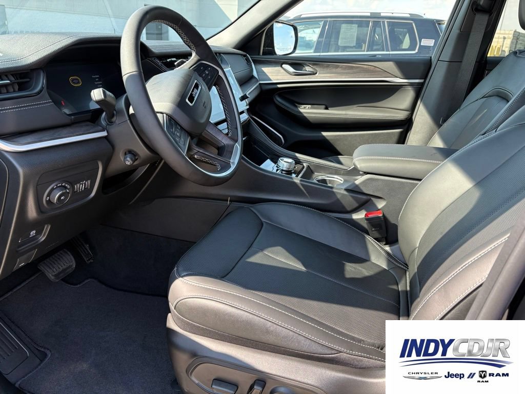 New 2026 Jeep Grand Cherokee Limited AWD/4WD image 7