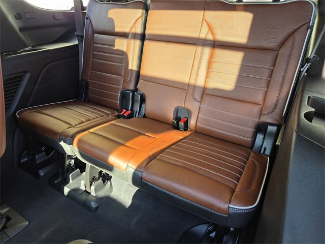 Certified 2023 GMC Yukon Denali Ultimate image 11