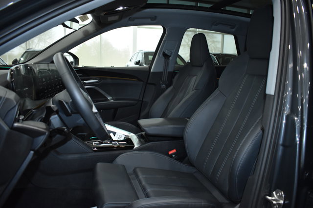 Used 2025 Audi Q5 Premium Plus w/ Premium Plus AWD/4WD image 25