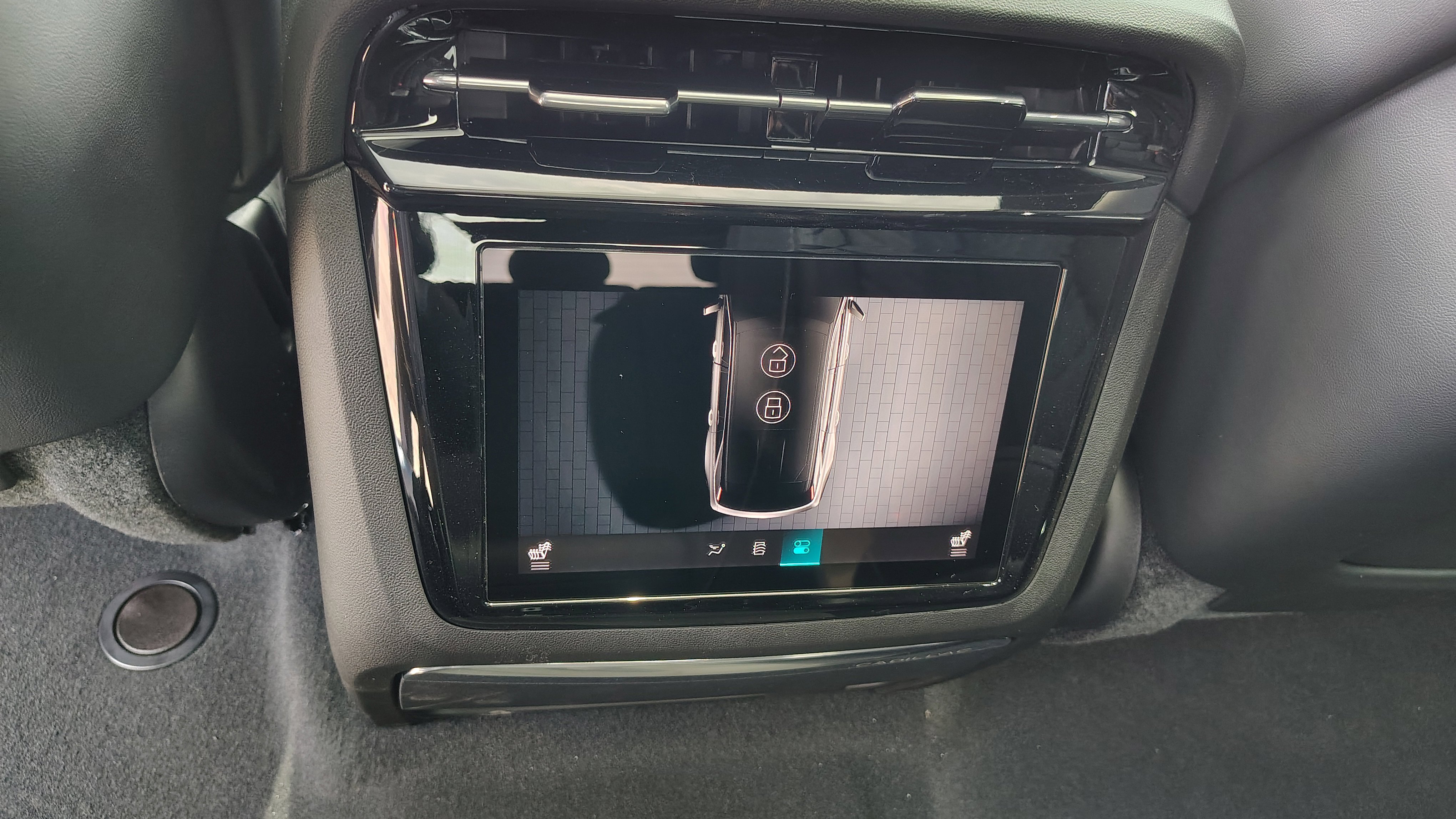 New 2025 Cadillac Escalade IQ Luxury 1 image 37