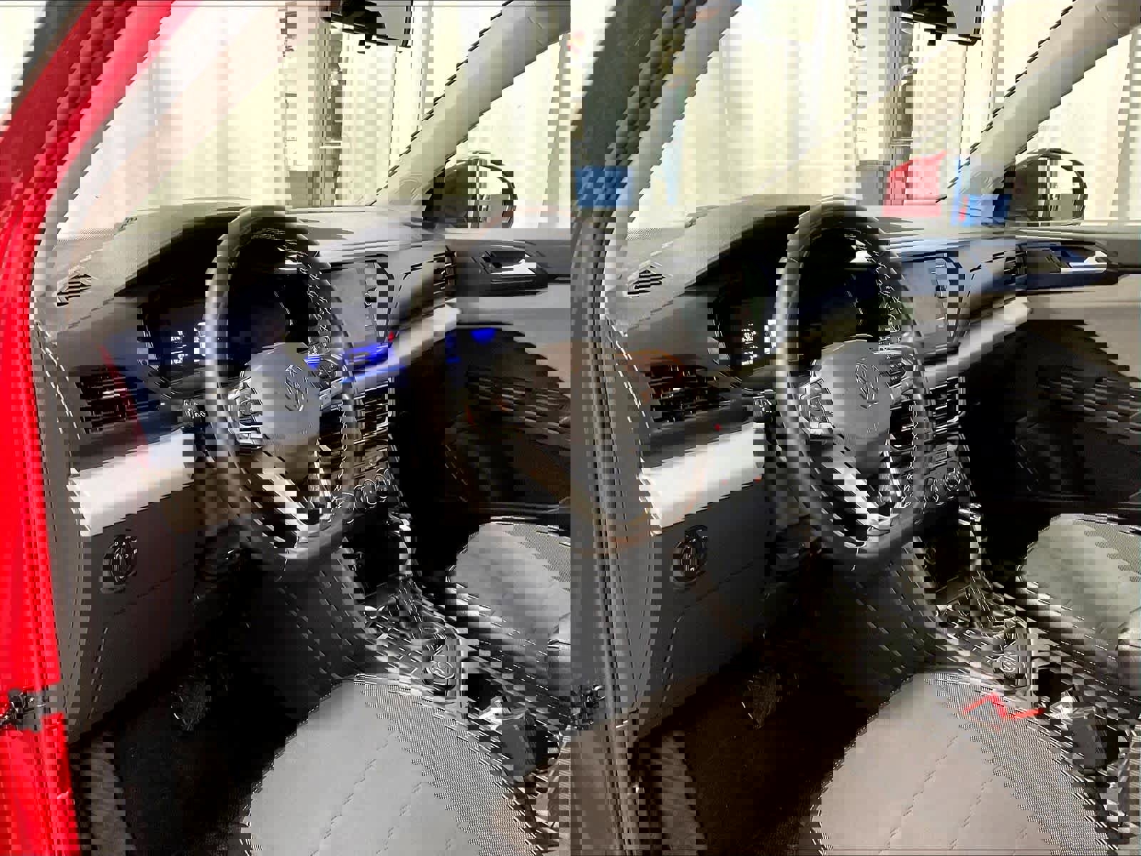 Certified 2022 Volkswagen Taos SE image 8