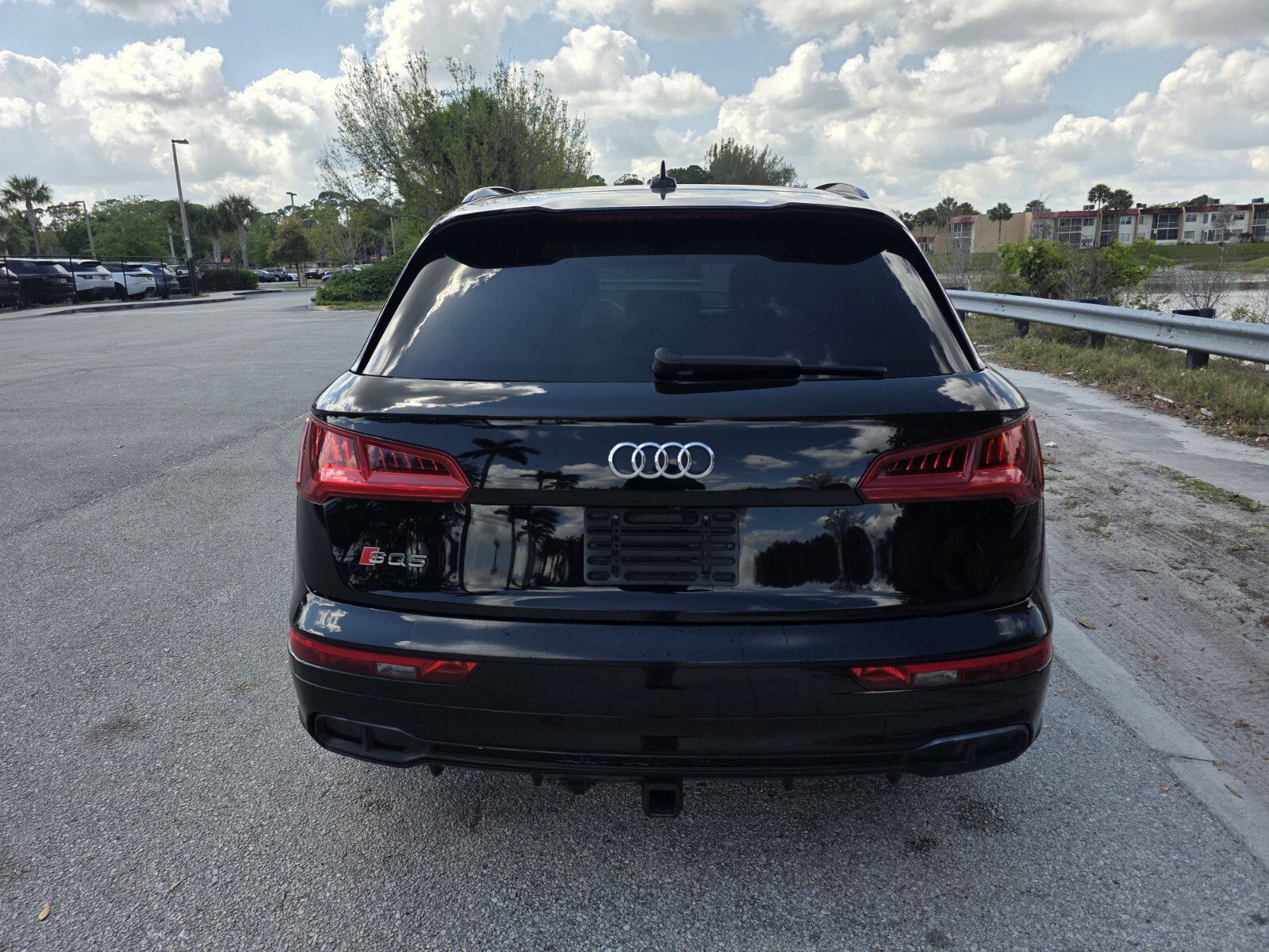 Used 2018 Audi SQ5 Prestige w/ Prestige Package image 6