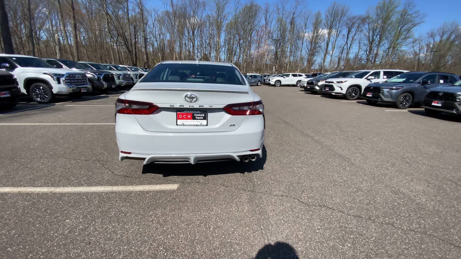 Used 2024 Toyota Camry SE FWD image 7