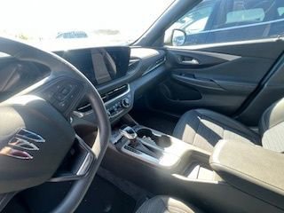 Used 2025 Buick Envista Preferred image 15