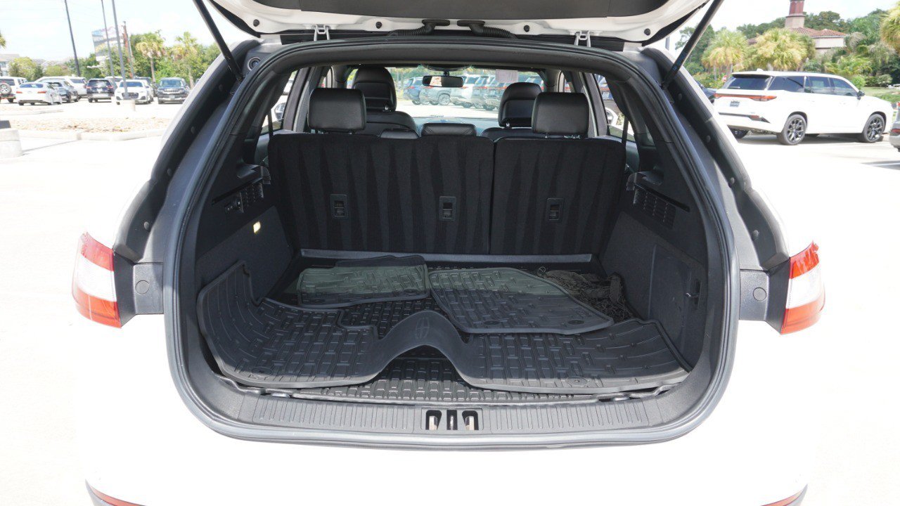 Used 2016 Lincoln MKX Premiere w/ Cargo Accessories Package FWD image 36