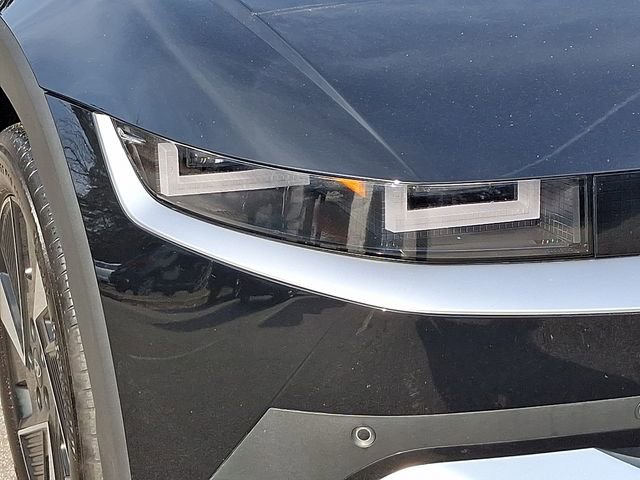 Used 2025 Hyundai Ioniq 5 SEL image 11