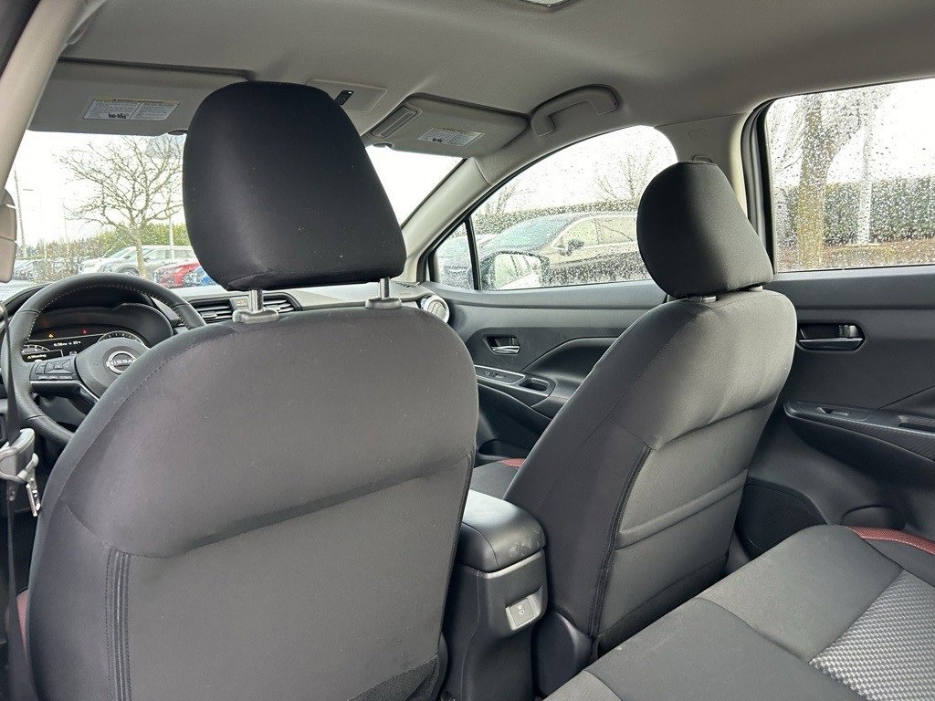 New 2025 Nissan Versa SR w/ Trunk Package image 21