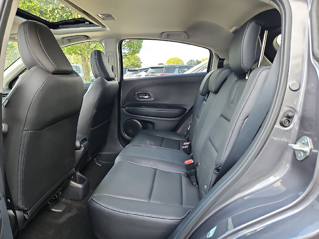 Used 2021 Honda HR-V EX-L image 13