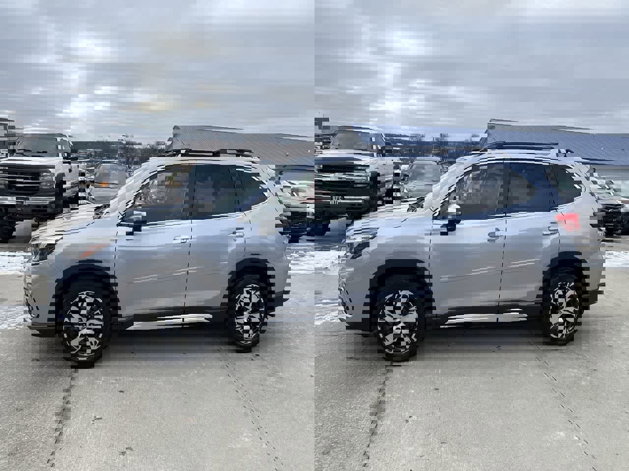 Used 2020 Subaru Forester Touring w/ Popular Package #2 image 3