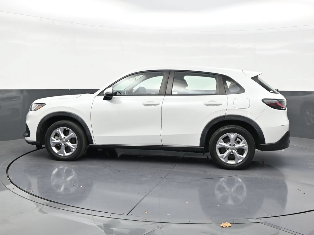 Used 2023 Honda HR-V LX image 2