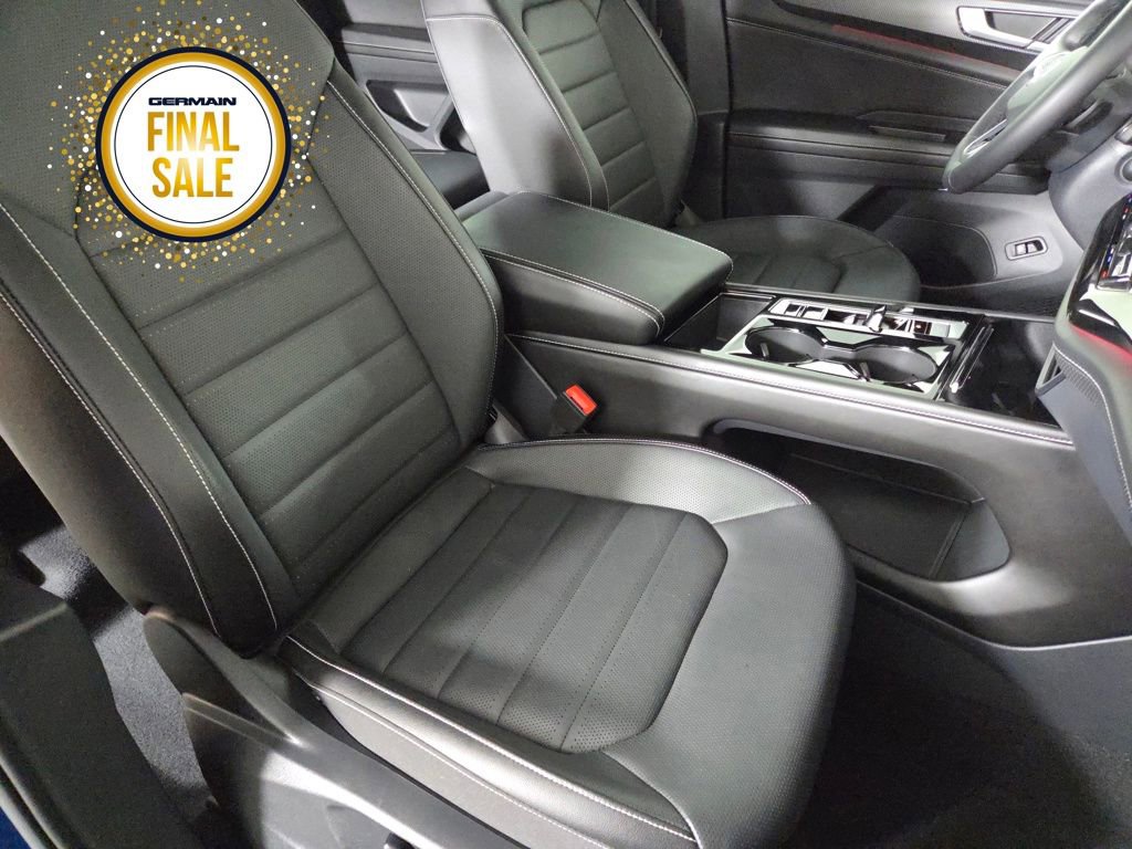 Certified 2025 Volkswagen Atlas Cross Sport SEL R-Line image 21