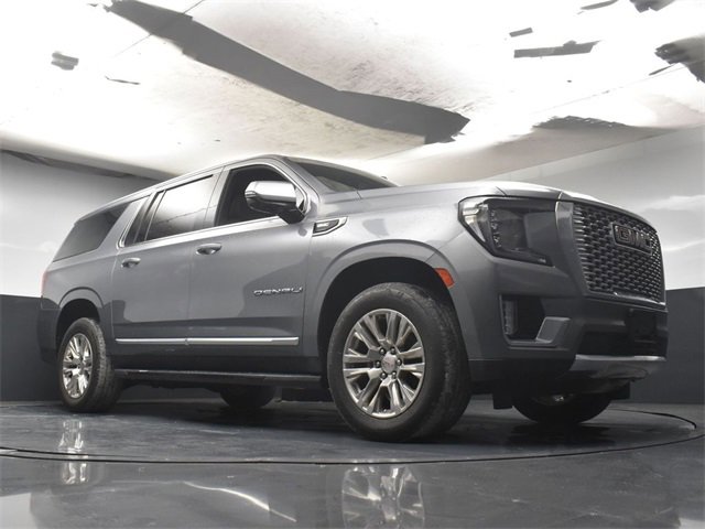 Used 2022 GMC Yukon XL Denali image 29