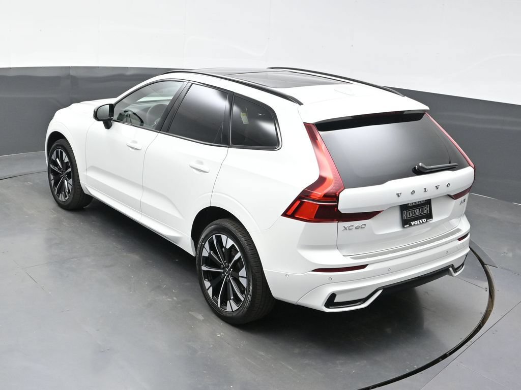 New 2026 Volvo XC60 B5 Plus w/ Climate Package AWD/4WD image 33