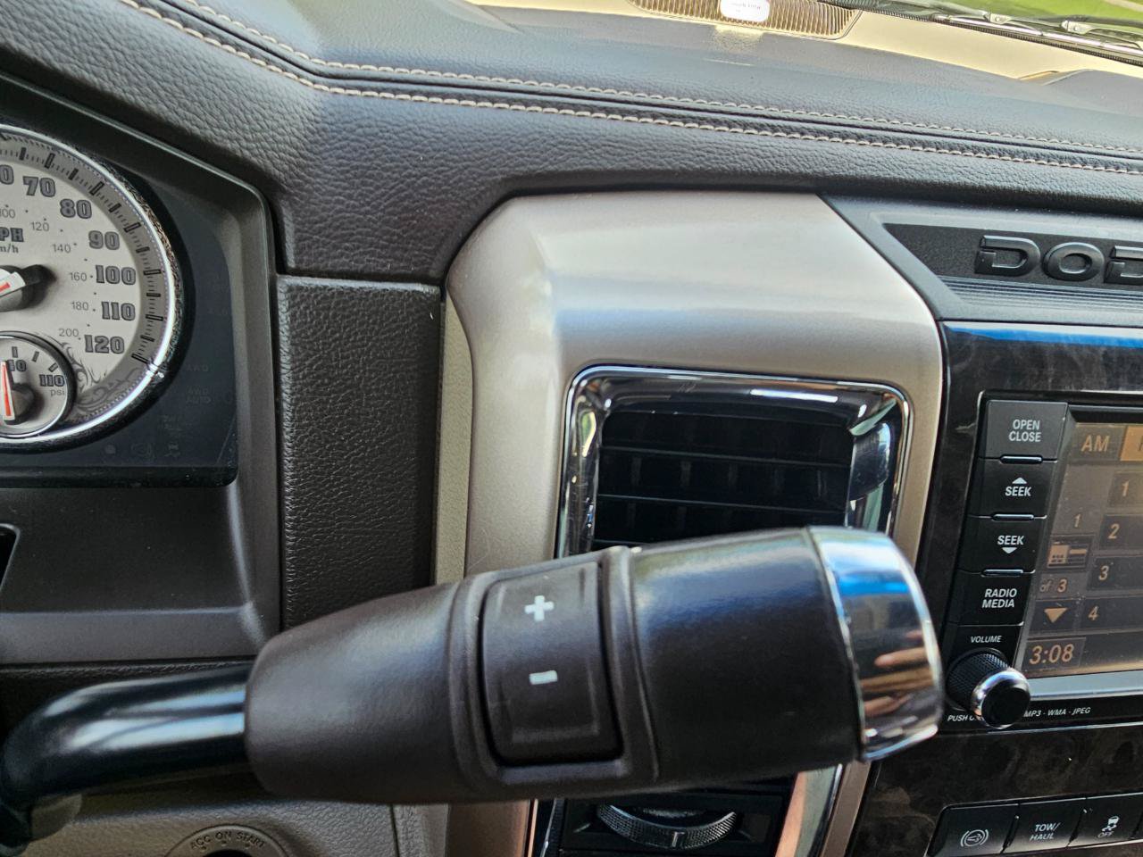 Used 2012 RAM 2500 Longhorn w/ Protection Group AWD/4WD image 38