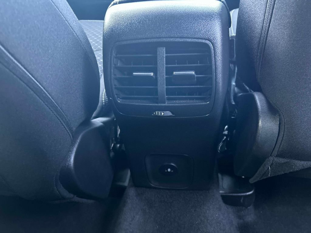 Used 2025 Ford Escape Active image 15