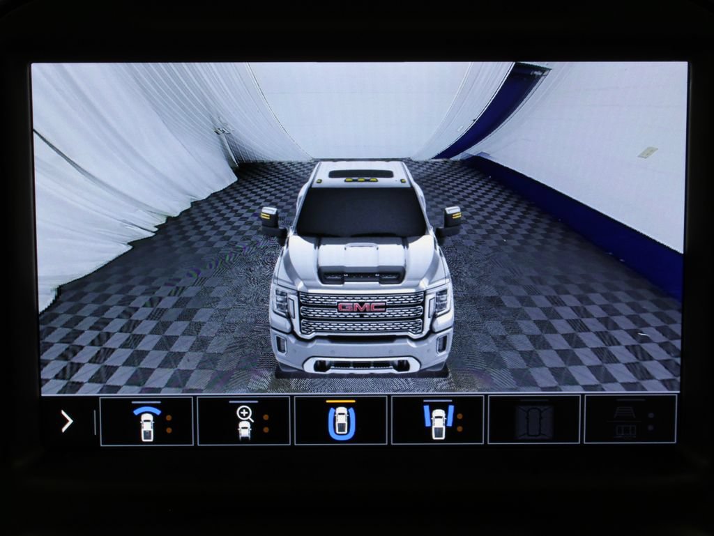 Used 2023 GMC Sierra 3500 Denali AWD/4WD image 22