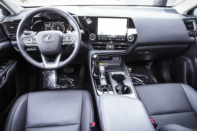 Certified 2026 Lexus NX 350 AWD w/ Accessory Package (2T) image 18