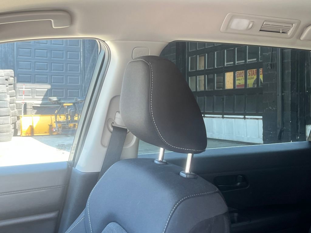 Used 2025 Nissan Pathfinder SV AWD/4WD image 26