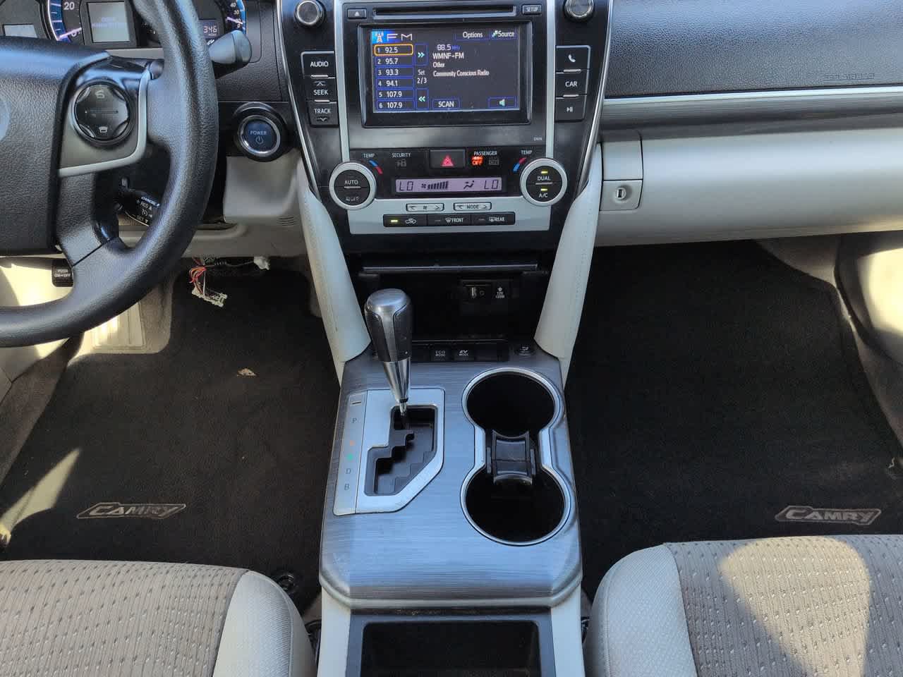 Used 2014 Toyota Camry LE FWD image 18