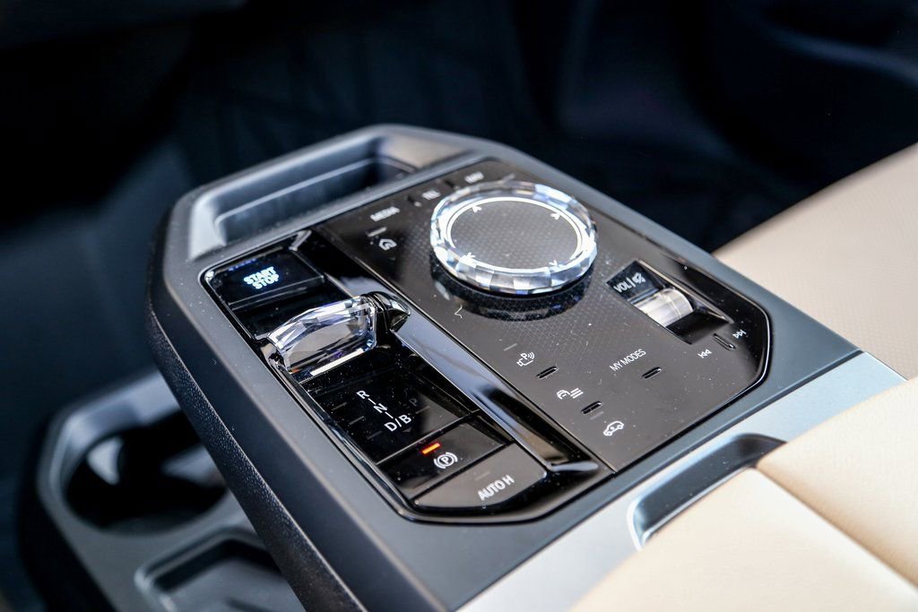 Used 2025 BMW iX xDrive50 w/ Premium Package image 14