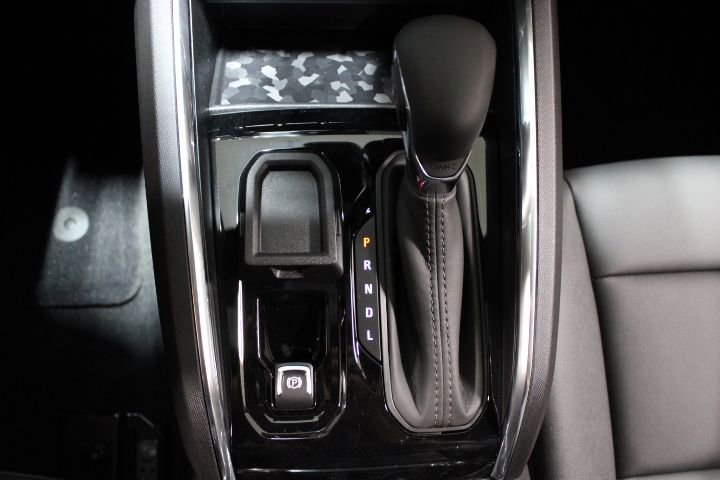 New 2026 GMC Canyon Elevation w/ Convenience Package image 34