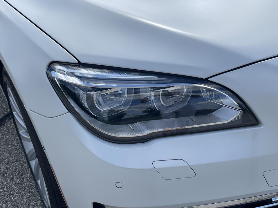 Used 2014 BMW 760Li RWD image 15