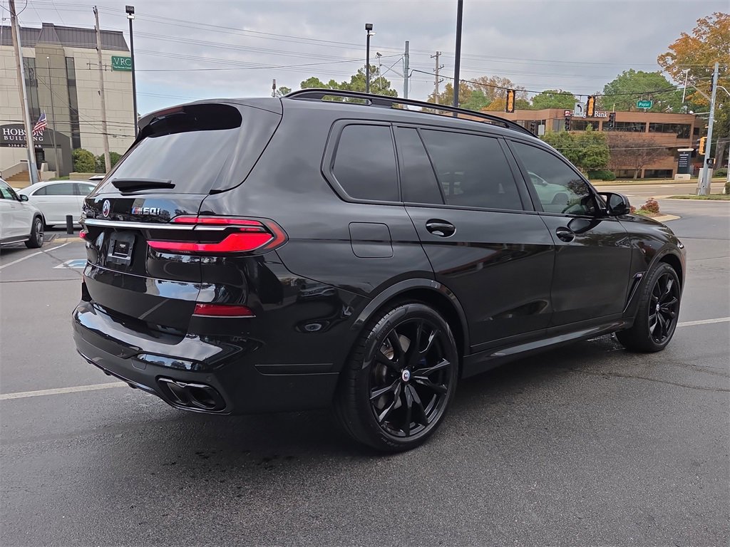 Used 2023 BMW X7 M60i w/ Executive Package image 5