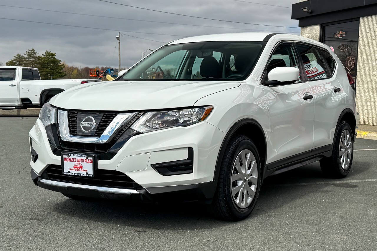 Used 2017 Nissan Rogue S AWD/4WD image 8