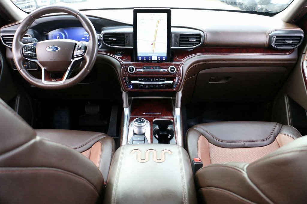 Used 2022 Ford Explorer King Ranch w/ Class IV Trailer Tow Package image 32